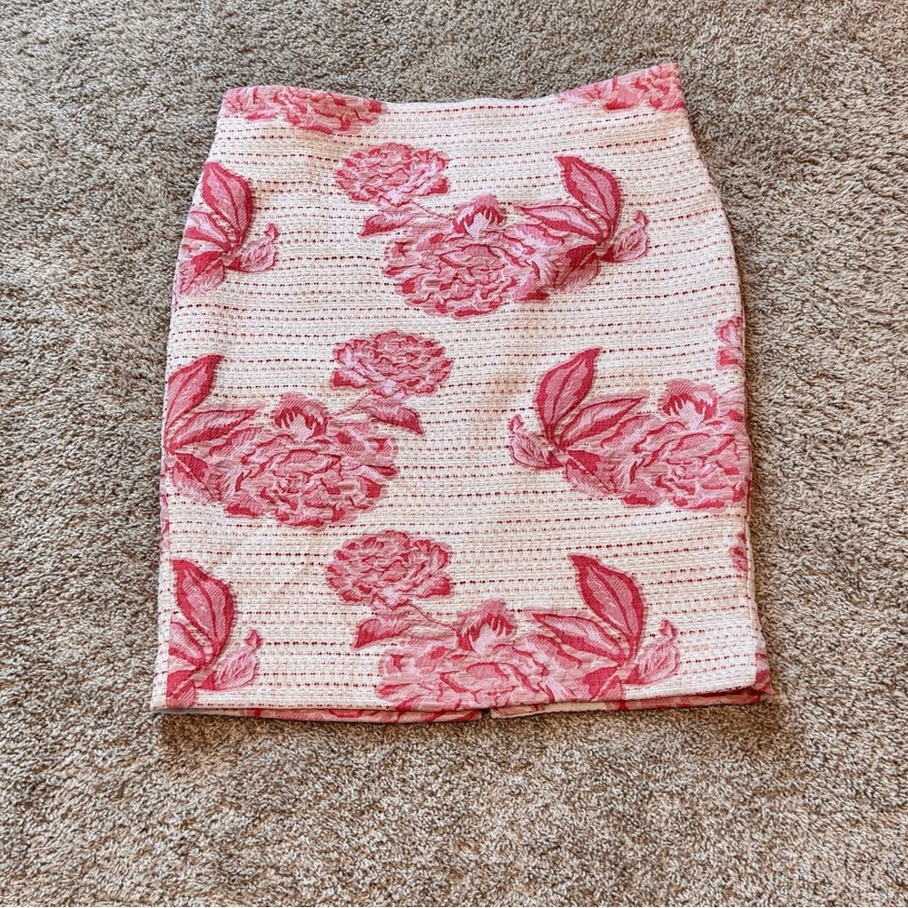 Ann Taylor Cream and Pink Floral Midi Pencil Skirt Size 12